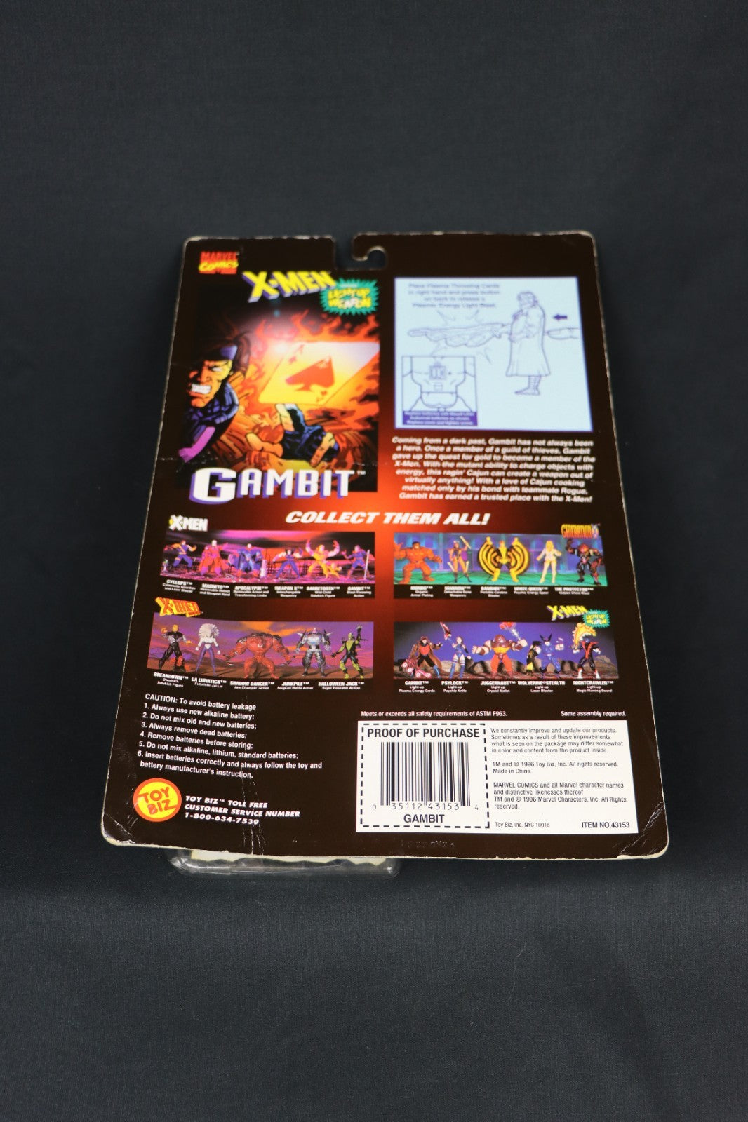 X-Men Gambit with Light Up Energy Weapon 1996 Toy Biz Classic Figure Sealed